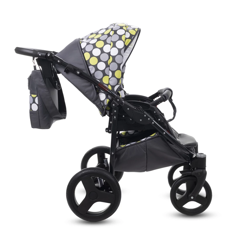 Berry Baby- LUX 3in1 babakocsi szett (autós hordozóval és adapterrel): Z-23 -GÉL KERÉKSORRAL