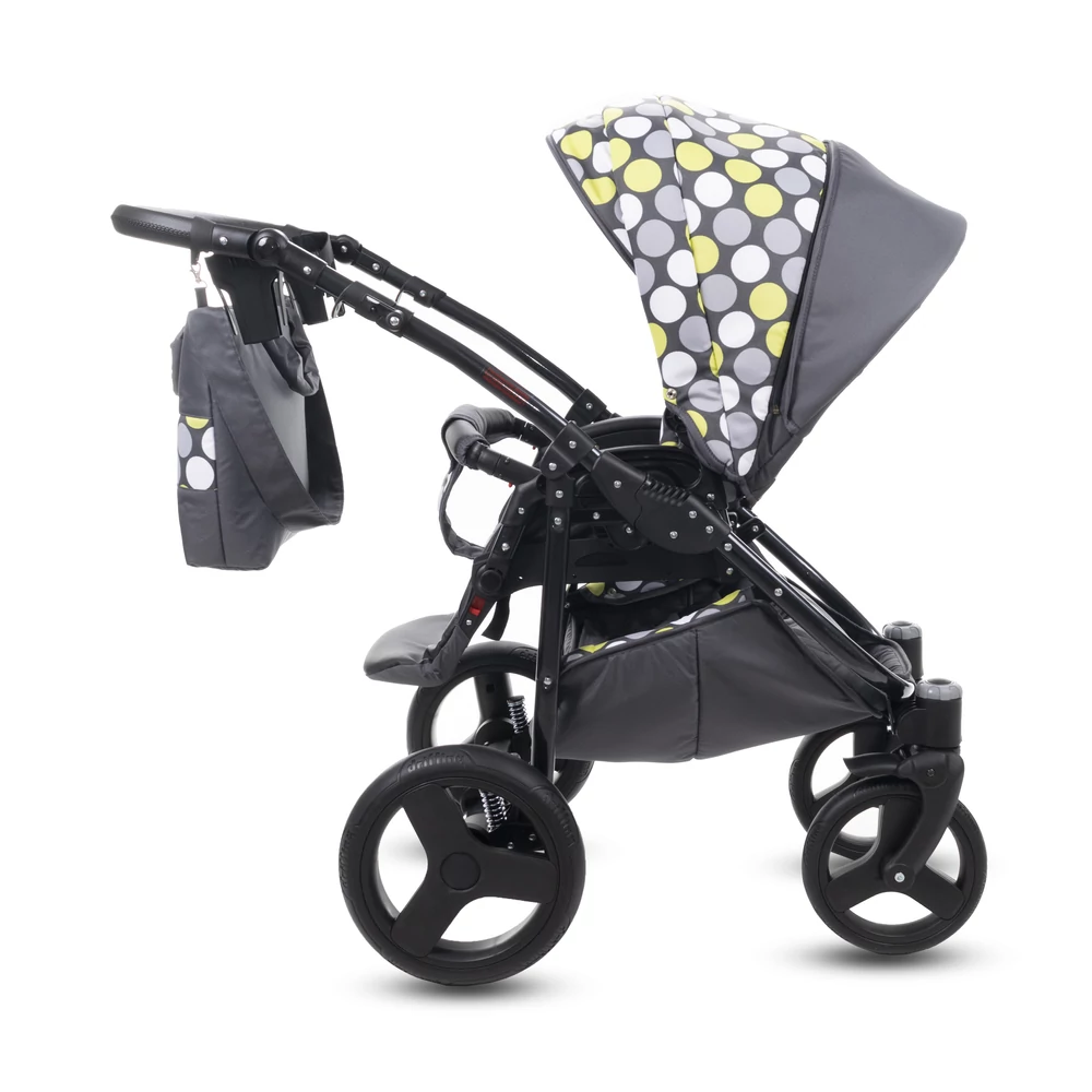 Berry Baby- LUX 3in1 babakocsi szett (autós hordozóval és adapterrel): Z-23 -GÉL KERÉKSORRAL