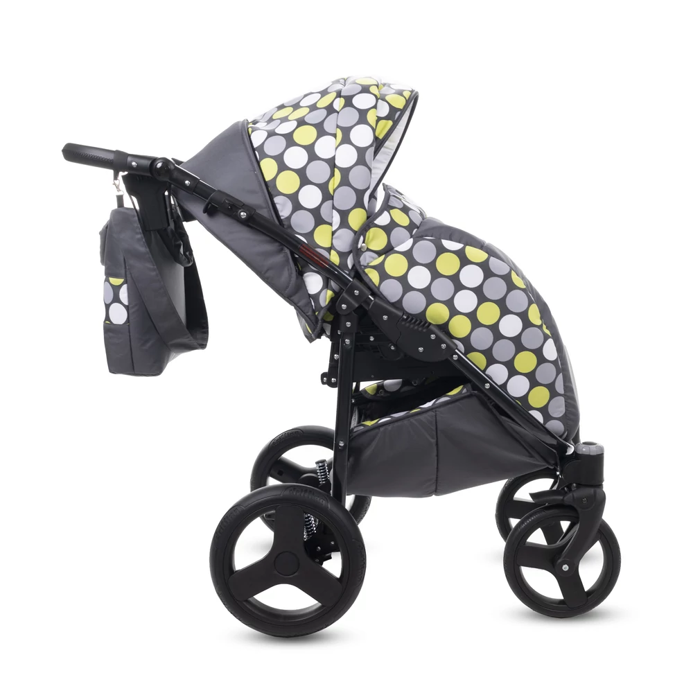 Berry Baby- LUX 3in1 babakocsi szett (autós hordozóval és adapterrel): Z-23 -GÉL KERÉKSORRAL