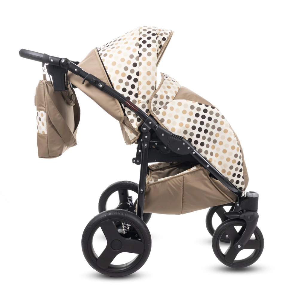 Berry Baby Lux 3in1 babakocsi szett (autós hordozóval és adapterrel): Z-26R- GÉL KERÉKSORRAL