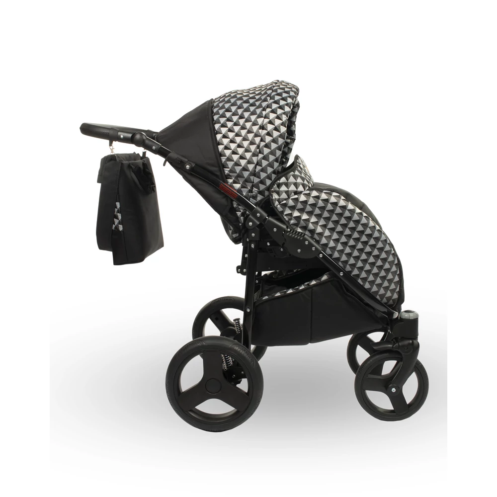 Berry Baby Lux  3in1 babakocsi szett (autós hordozóval és adapterrel): Z-29 -GÉL KERÉKSORRAL