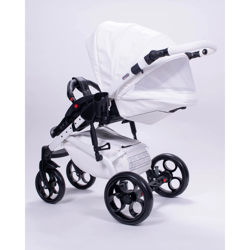 Berry Baby - Sojan AVENTADOR multifunkciós babakocsi szett: White