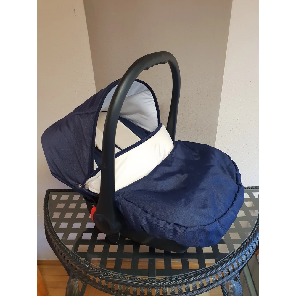 Babahordozó autós ülés 0-13 kg-ig - Kunert Cosmo - White