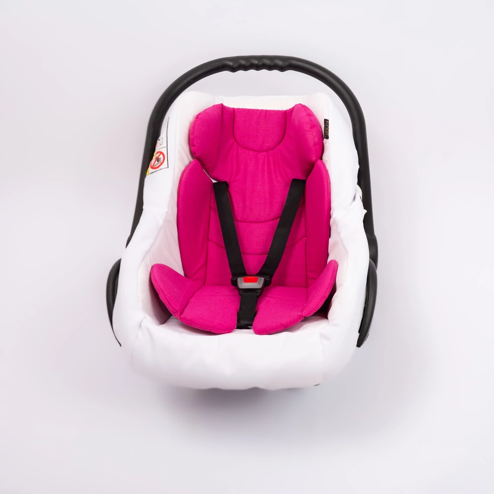 Berry Baby Pamut szűkítőbetét /alátét hordozóba 4-12 hó- PINK  (univerzális) 2